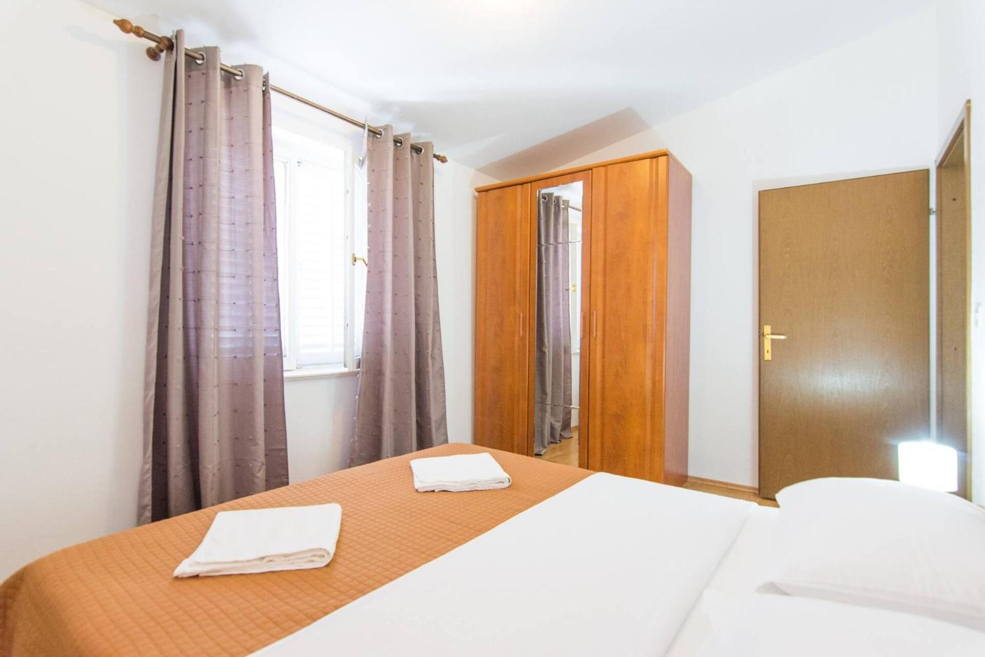 Apartment Rajna 비오그라드나모루 외부 사진