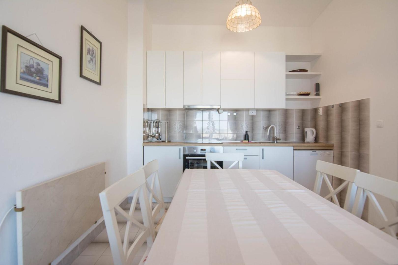 Apartment Rajna 비오그라드나모루 외부 사진
