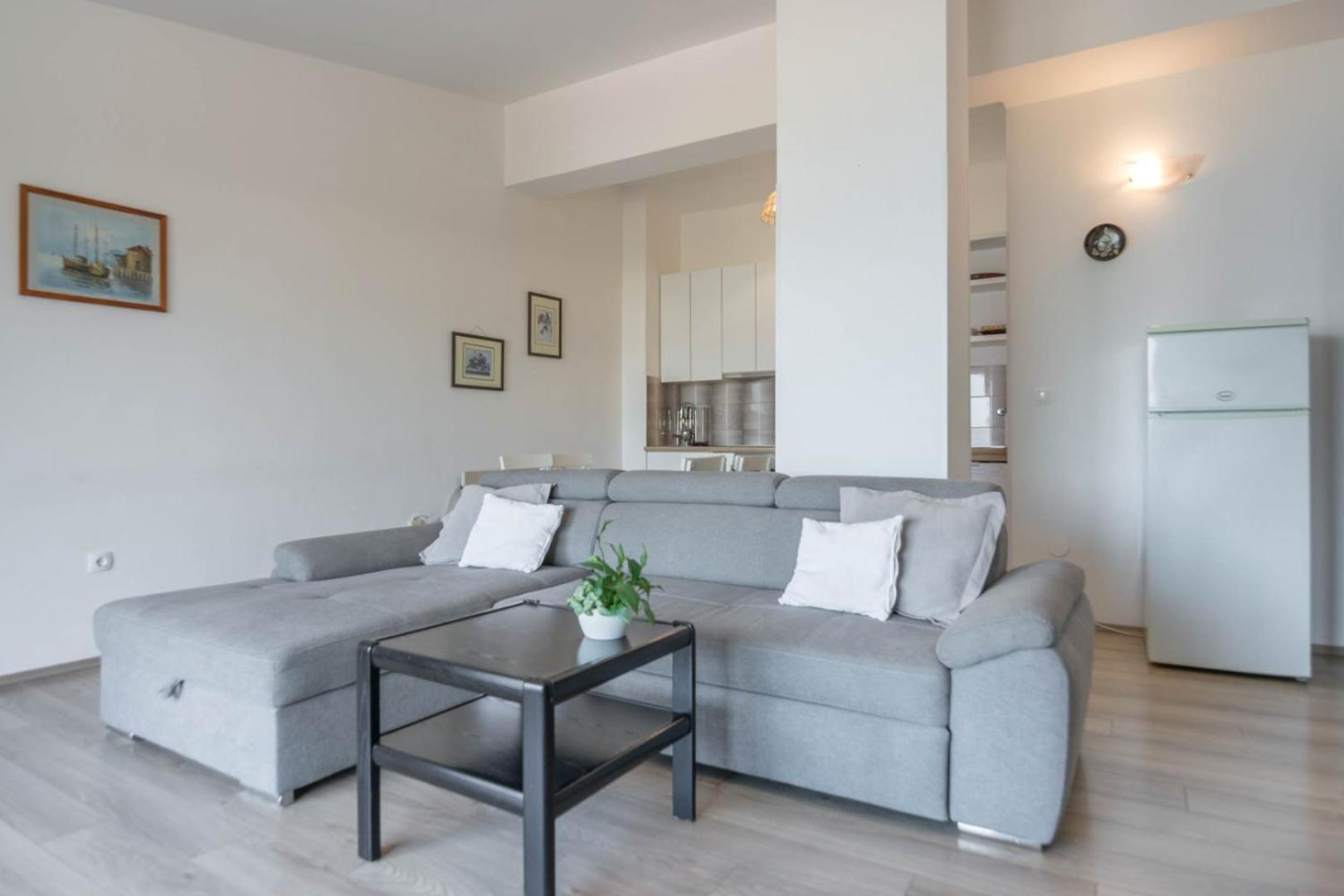 Apartment Rajna 비오그라드나모루 외부 사진