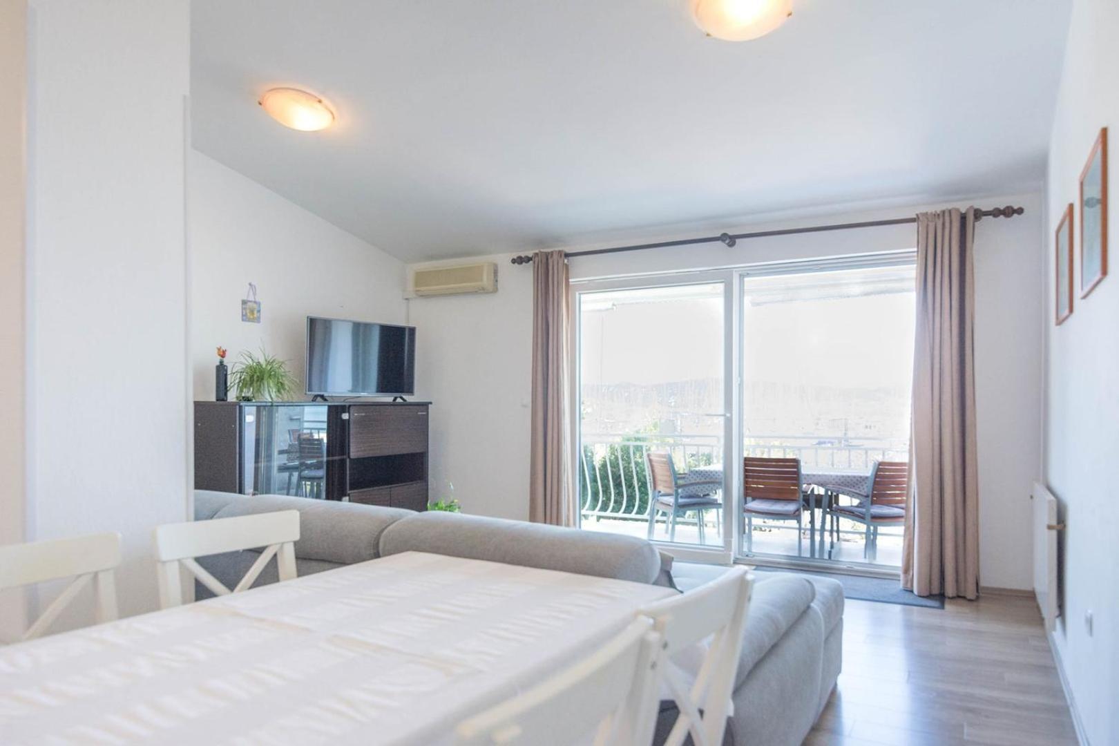 Apartment Rajna 비오그라드나모루 외부 사진
